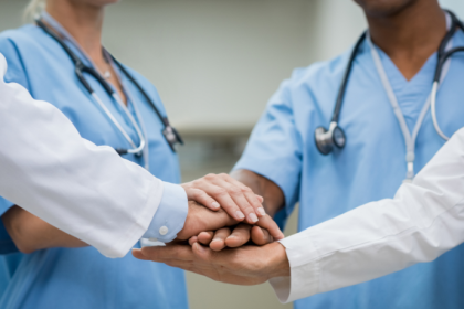 Descubra com Lawrence Aseba Tipo como enfrentar os desafios da gestão de hospitais públicos no Brasil.