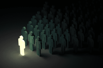 Antônio Fernando Ribeiro Pereira defende que líderes devem humanizar a gestão para manter o engajamento das equipes diante da automação.