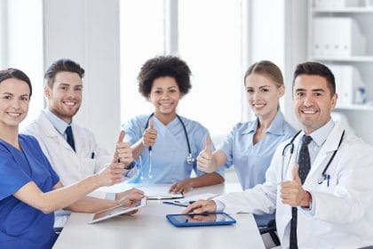 Instituto IBDSocial destaca como um ambiente saudável e acolhedor promove cuidado integral e melhora os resultados em saúde.